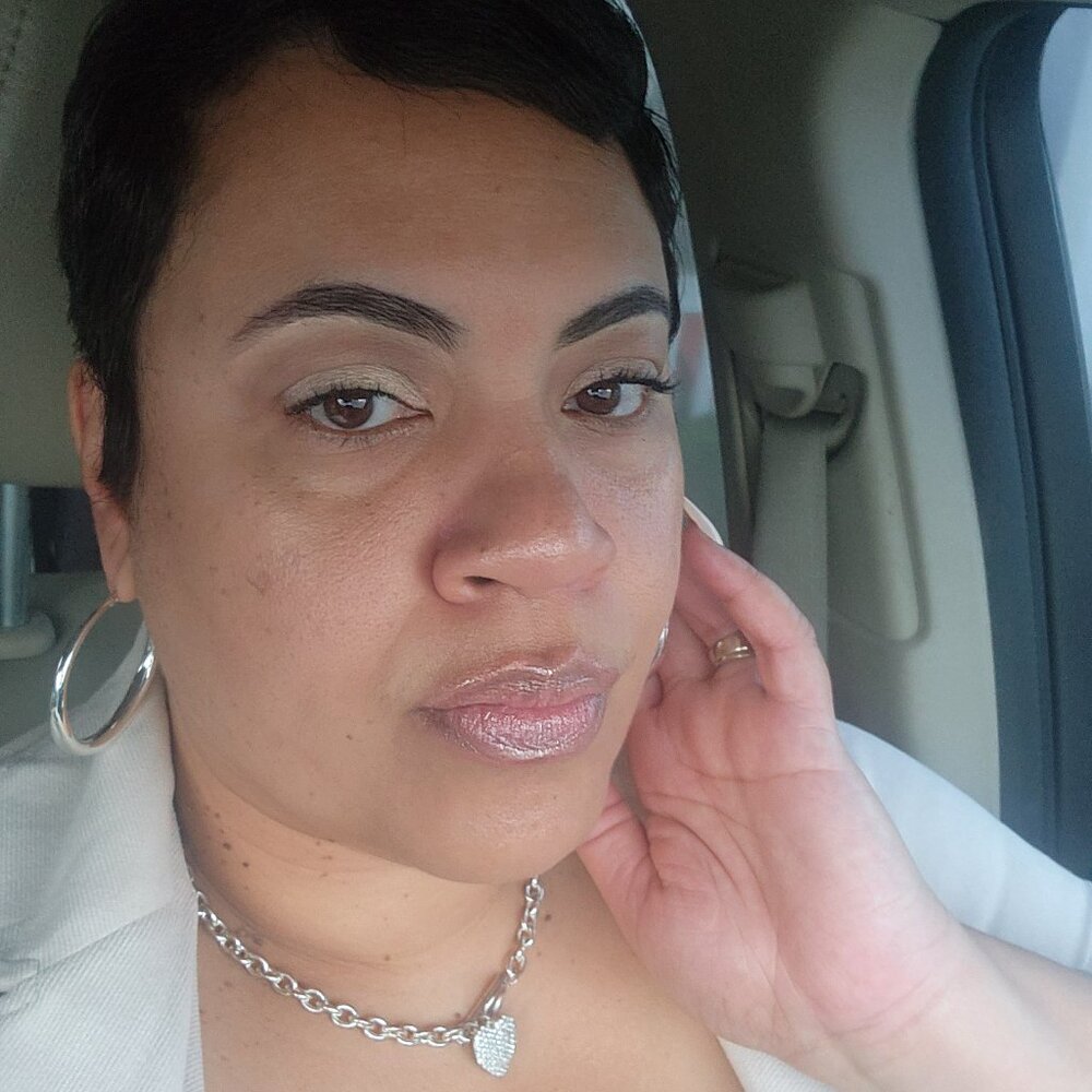 Meet your Posher, Toni